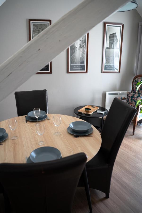 Secret Mama With Aircon 150 Meters From Parking Rapp Apartment Colmar Bagian luar foto
